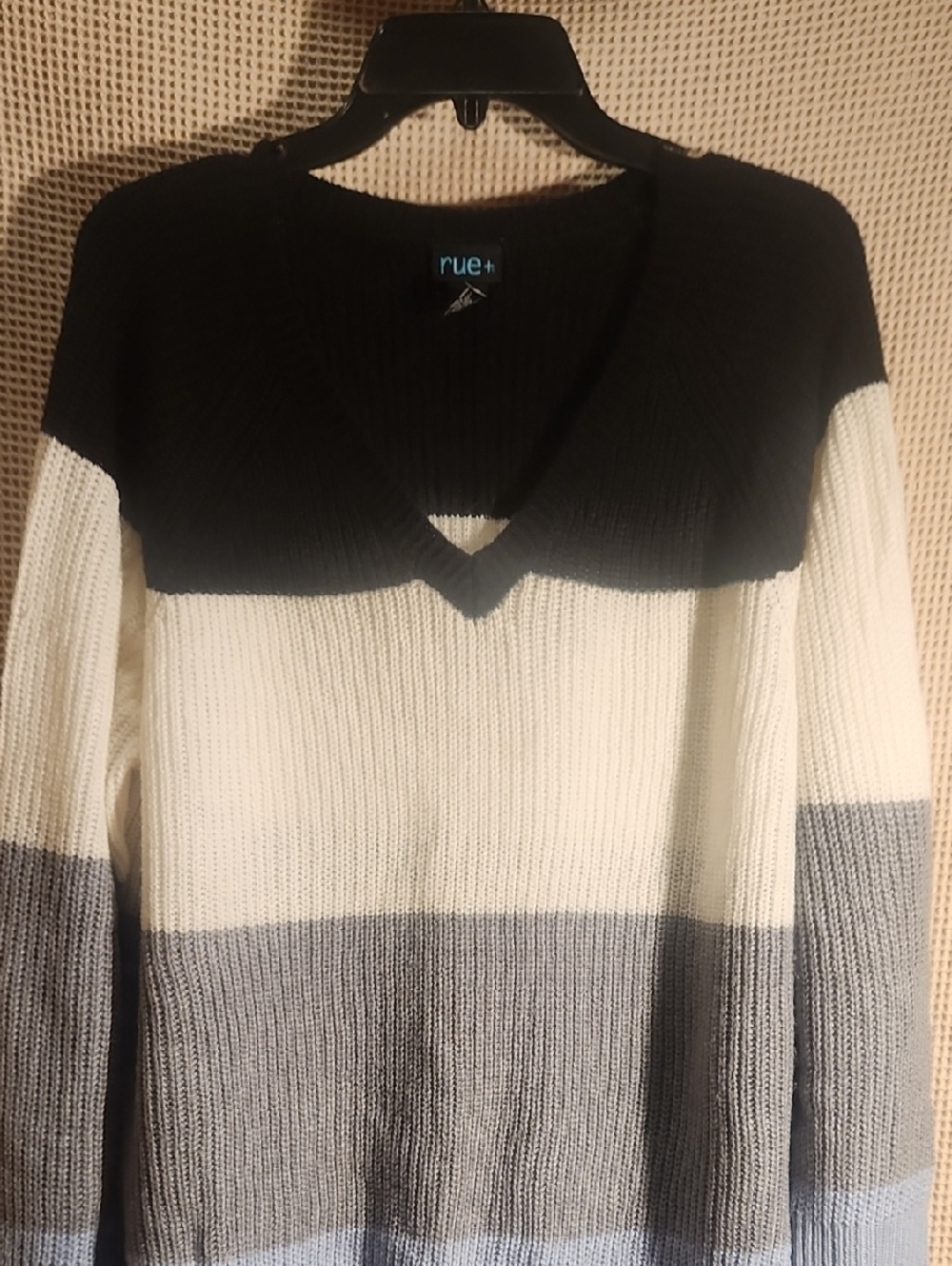 Rue21 Black, White & Gray Striped V-Neck Sweater
